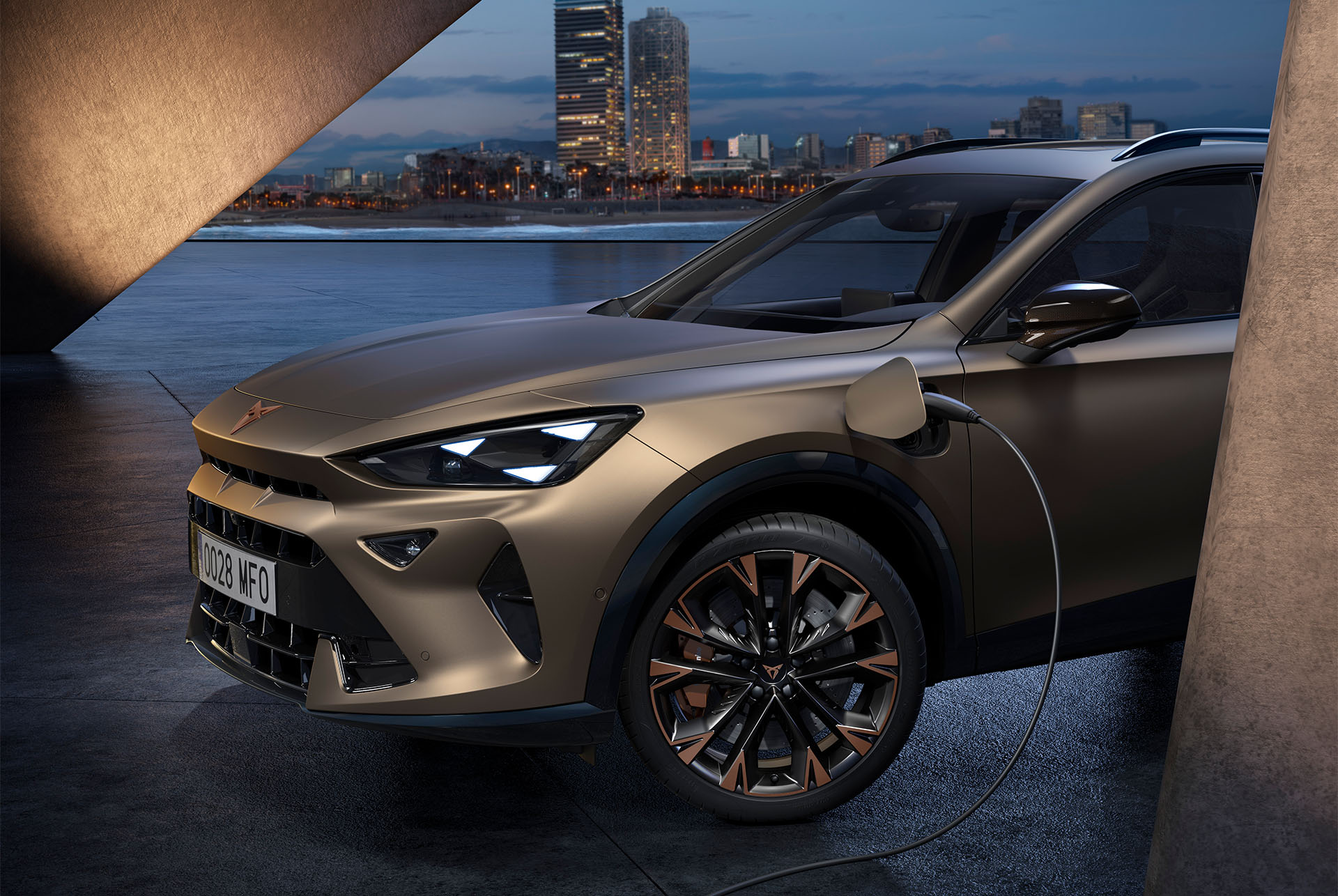 bronze cupra formentor 2024 front left copper wheels